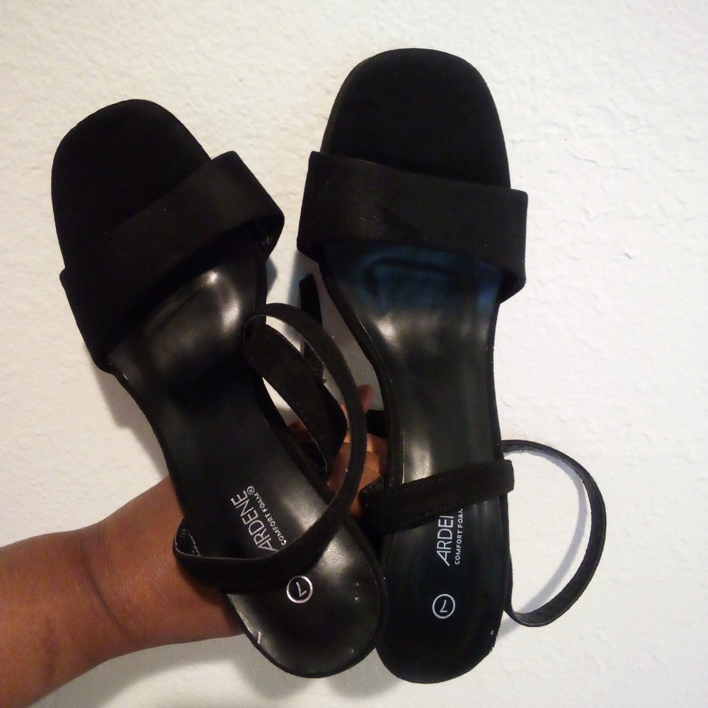 Ardene Black Suede Slingback Heeled Shoes Elegant Design - Picture 5 of 12